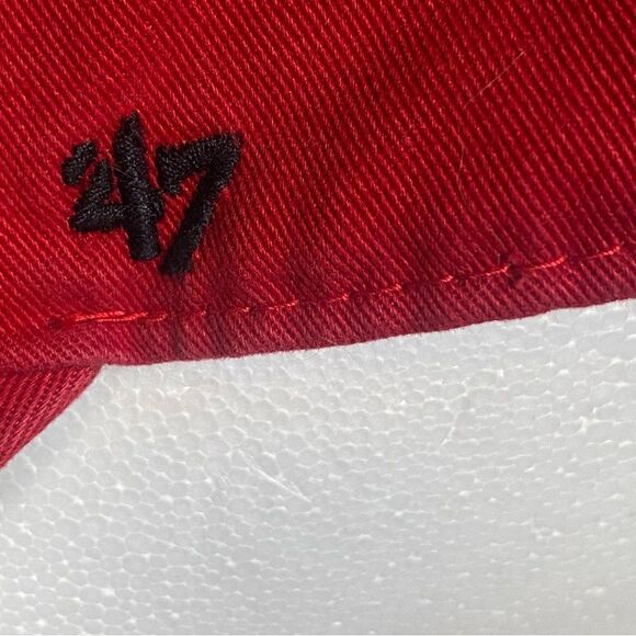 Forty Seven Red Chicago Blackhawks Baseball Cap Size XL - Picture 9 of 12